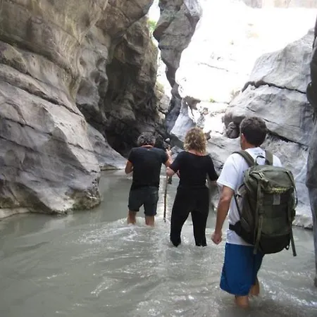 ファームステイ Societa Agricola Mg Florplant