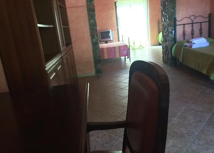 农家乐 Societa Agricola Mg Florplant *